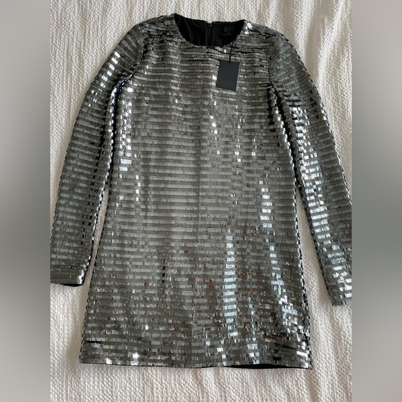 NBD x Revolve Gun Metal Gray Silver Sparkle Sequin Keep On Dancing Dress NWT - Picture 2 of 4